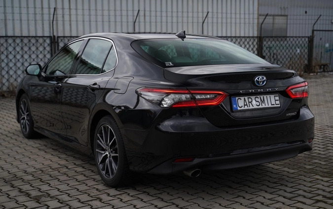 Toyota Camry cena 192605 przebieg: 1, rok produkcji 2024 z Janikowo małe 254